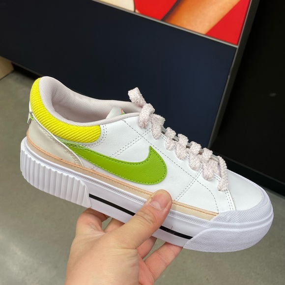 NIKE WOMENS COURT LEGACY LIFT SNEAKER - Lime - Picture 1 of 7